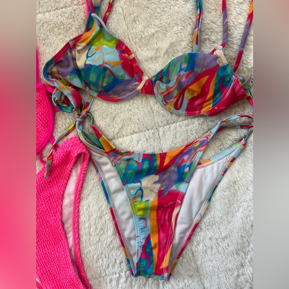 SHEIN Swim Bikinis: Tie-Dye Beach Underwire & Thong Bikini, Pink Textured Bikini - Picture 3 of 14